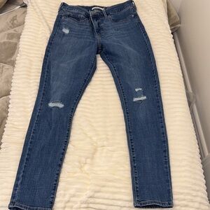 Levi's Women's Blue Distressed Skinny Jeans